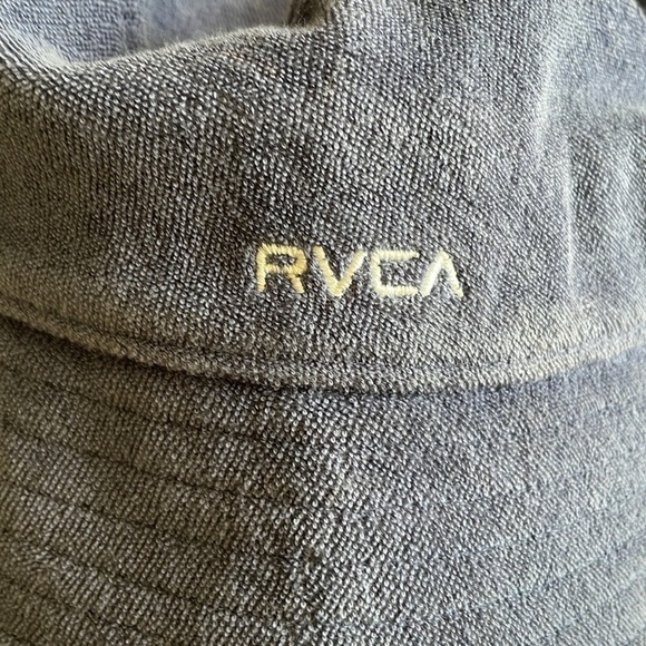 NWOT bucket hat / RVCA - Picture 5 of 5